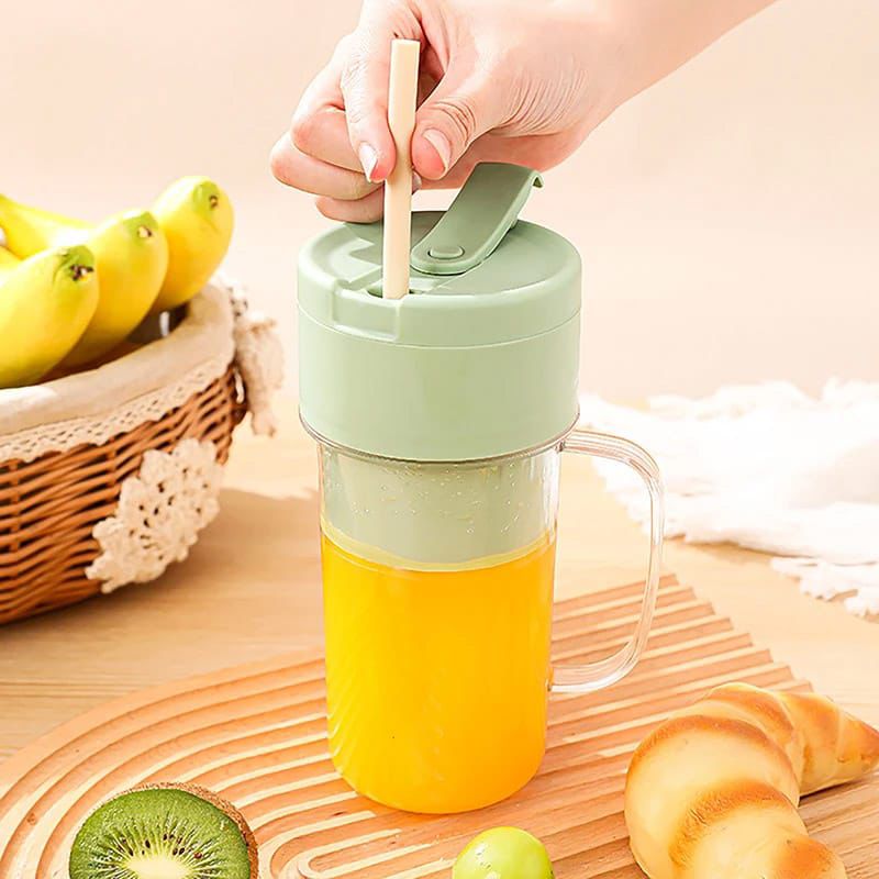 Office, School, Outdoor - Portable Electric machine Cordless Juicers & Fruit Extractors Smoothies Mixer Maker